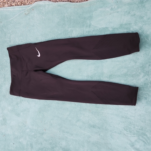Nike Pants - Nike women's leggings size S Color Black